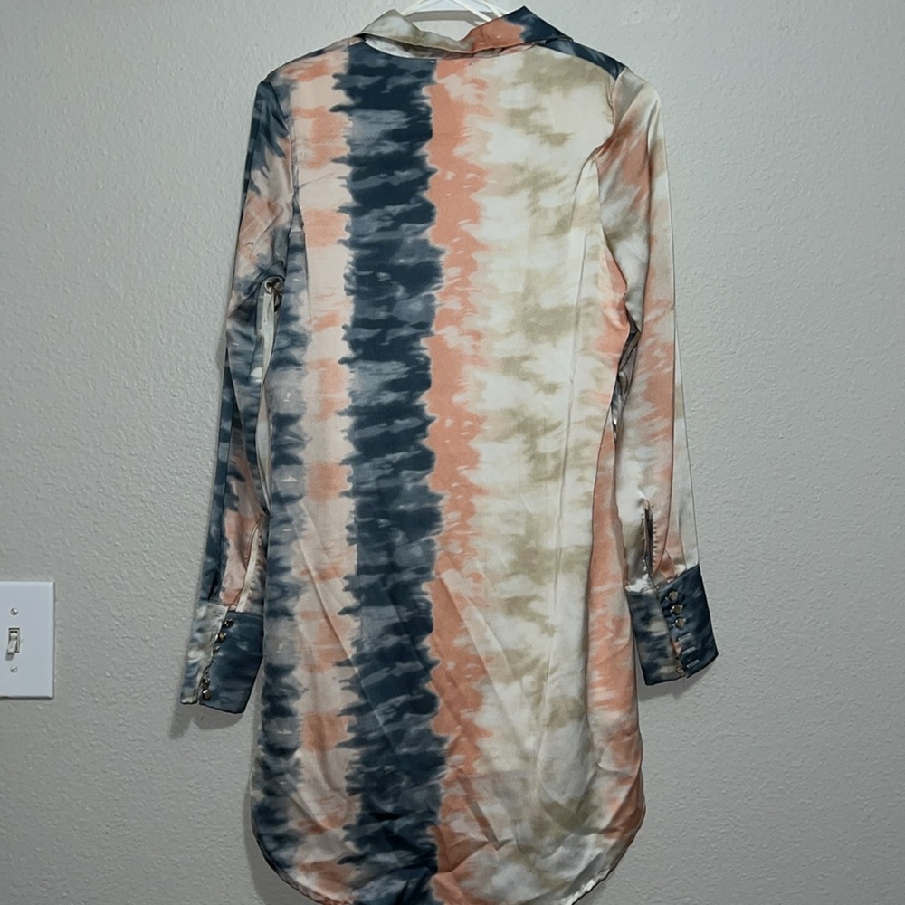 Pre-loved Tie Dye Mini Dress-Coral Comb Color - Picture 6 of 6